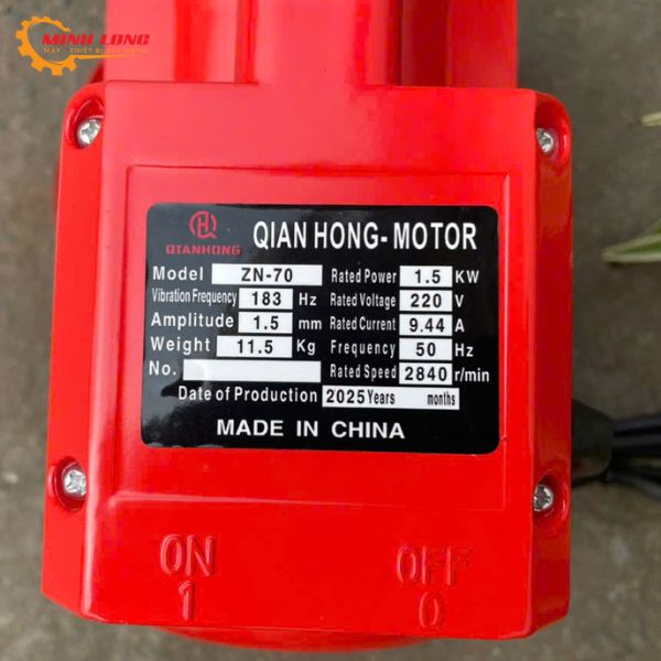 giá Máy Đầm Dùi Điện 1.5Kw 220V ZN-70